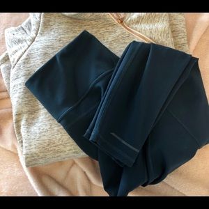 Athleta 7/8 blue leggings